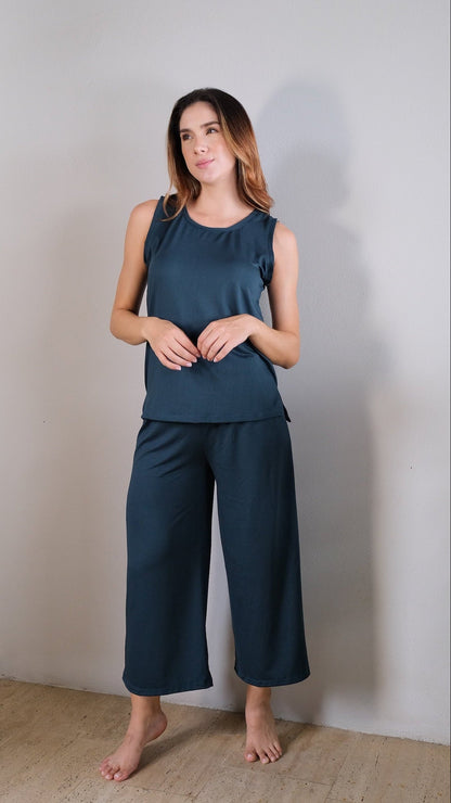 SET HELICONEA