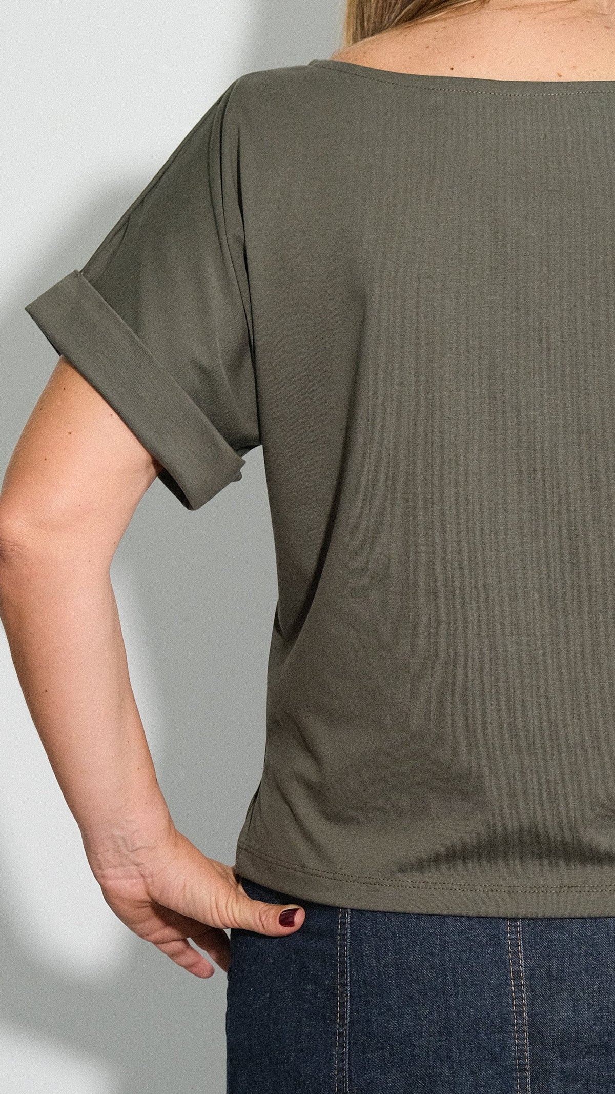 AMARA T-Shirt